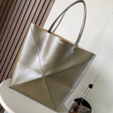 Loewe Shopping Bags